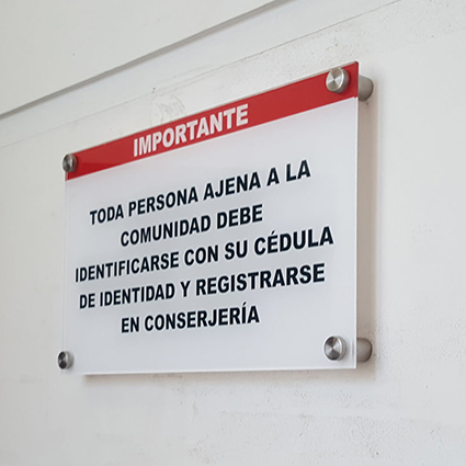 ACRILICO SEÑALETICA 029